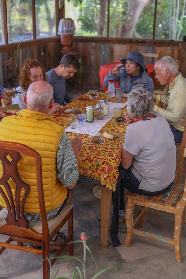 Donana Hostel De Guine Guine de Baixo Dış mekan fotoğraf
